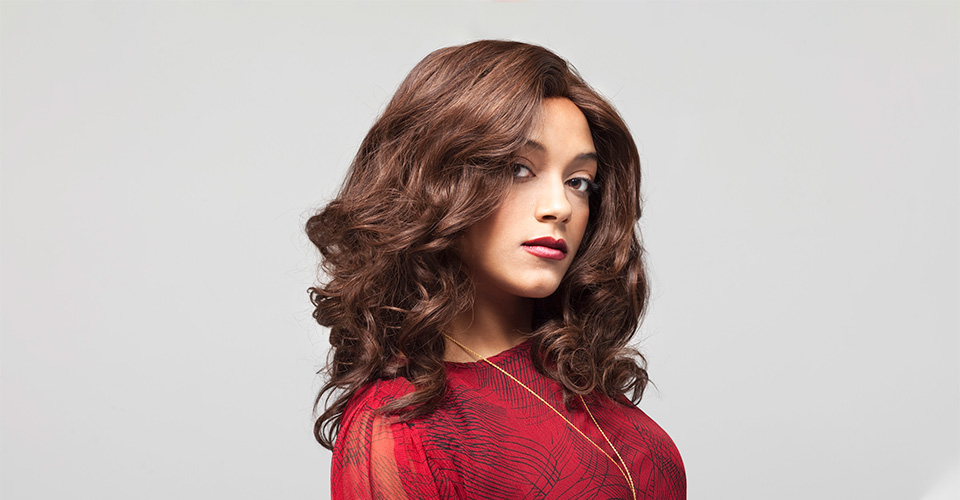 Model wearing Virtuesse by American Hairlines