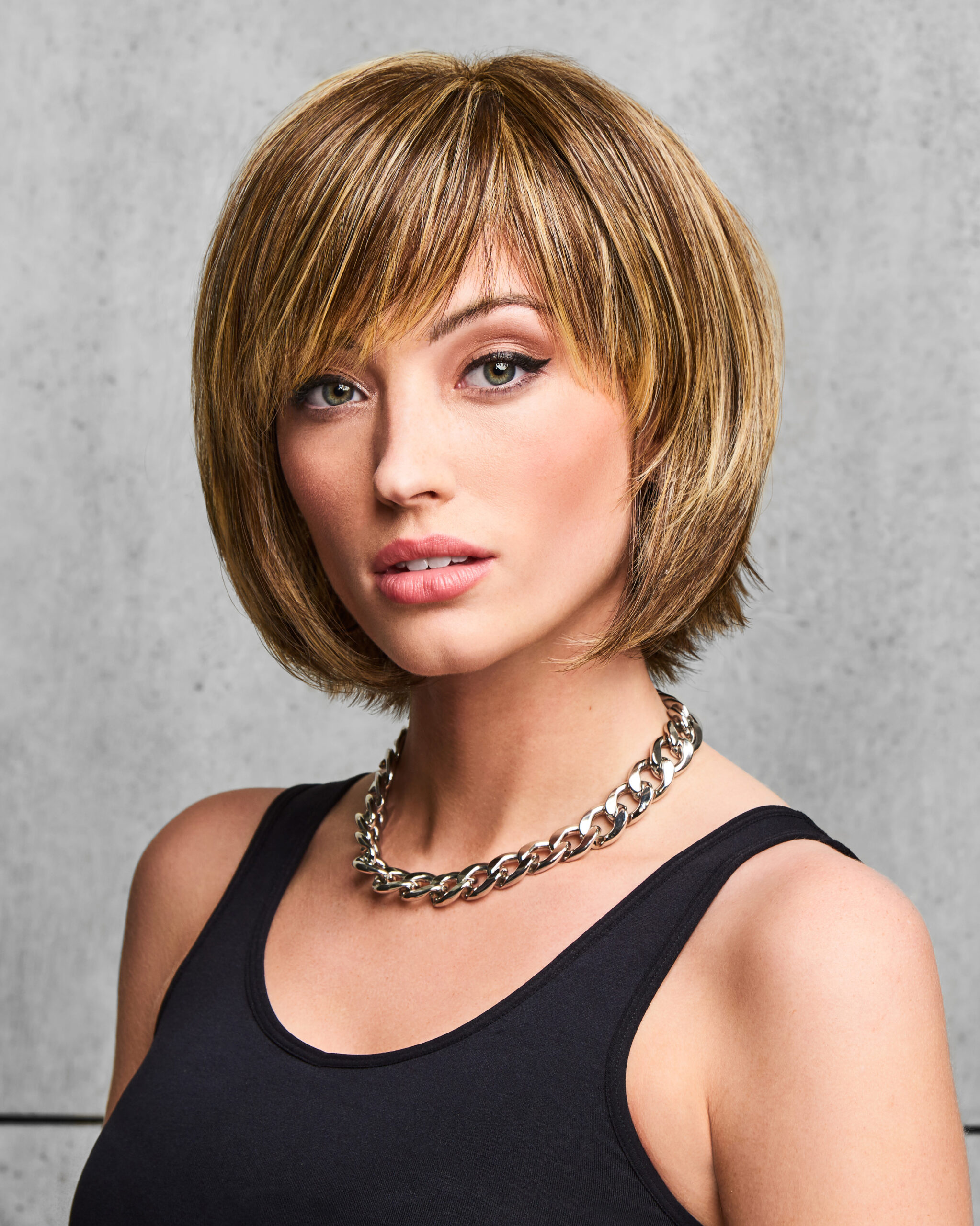 Flirty Fringe Bob in R11S+ Glazed Mocha