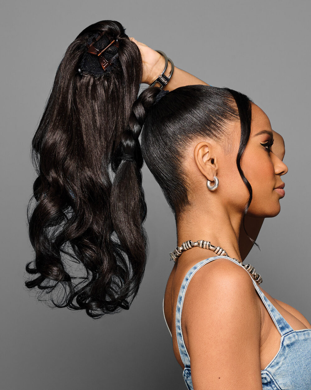 21″ Lux Curls Claw Clip Pony Step 2